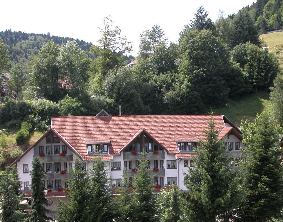 Aparthotel Kupferkanne Тодтмос Екстериор снимка